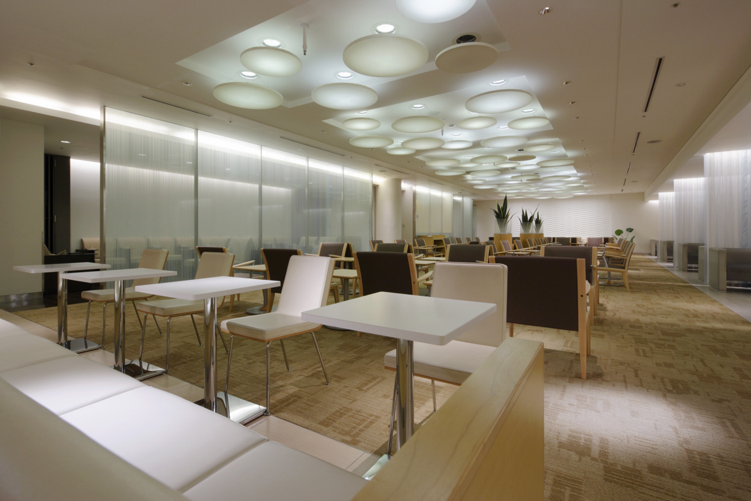 ANA Arrival Lounge Narita NRT — photo 3 of 6